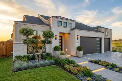 Exterior - 101 Lantern Ridge Dr, Aledo, TX 76008 photo 2 of 15