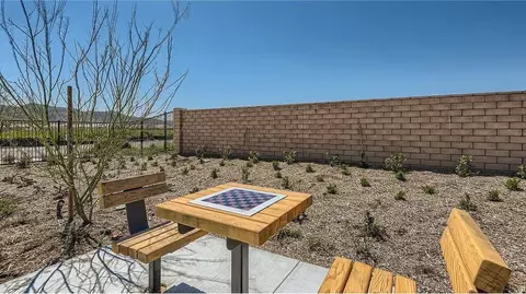 Exterior - 2707 Cloudview Privado, Ontario, CA 91761 photo 5 of 8