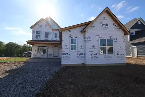 316 Reign Way, Pataskala, OH 43062