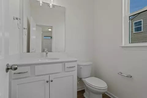 Entry Way - 104 Pointer Trl, Troutman, NC 28166 photo 2 of 6