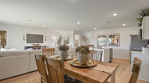 Dining - 214 Paco Loop, Caldwell, TX 77836 photo 3 of 3