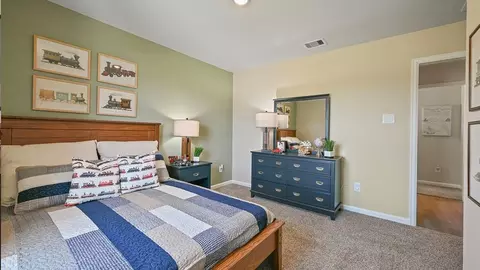 Bedroom - 214 Paco Loop, Caldwell, TX 77836 photo 11 of 12