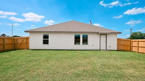 Exterior - 214 Paco Loop, Caldwell, TX 77836 photo 3 of 3