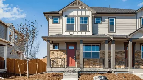 1403 S Chester St UNIT B, Denver, CO 80247