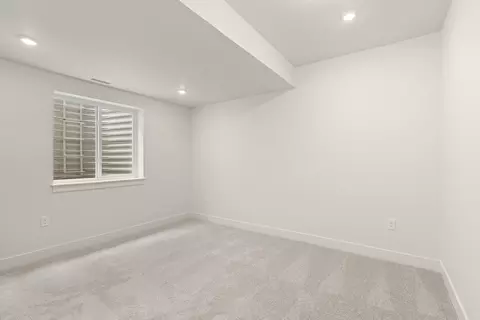 Bedroom - 2093 Falling Leaf, Windsor, CO 80550 photo 5 of 11