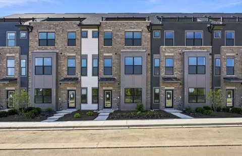 Other - 1702 Espacio Dr, Naperville, IL 60563 photo 10 of 14