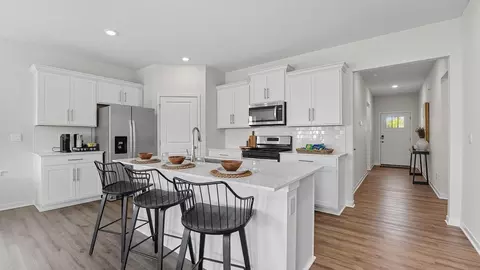 Kitchen - 2110 Creek View Ln, Raymore, MO 64083 photo 4 of 4