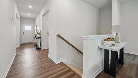 Entry Way - 2110 Creek View Ln, Raymore, MO 64083 photo 4 of 7