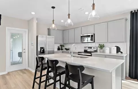 Kitchen - 2028 Mossy Vine Ave, Saint Cloud, FL 34771 photo 1 of 5