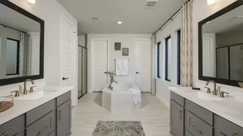 Bath - 16309 Sheridan River Trl, Conroe, TX 77302 photo 2 of 3