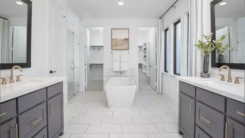 Bath - 16309 Sheridan River Trl, Conroe, TX 77302 photo 3 of 3