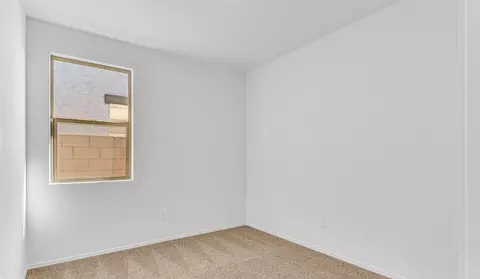 Bedroom - 6211 E Campolina Trl, Tucson, AZ 85756 photo 3 of 20