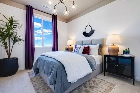 Bedroom - 2542 E Hyde Paseo, Ontario, CA 91762 photo 1 of 6