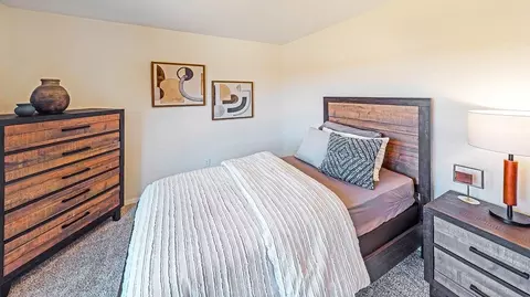 Bedroom - 1068 Raven Walk Dr, Benton, AR 72015 photo 3 of 4