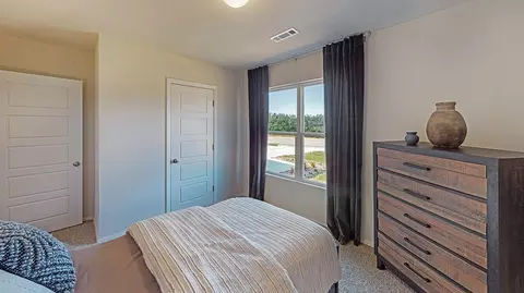 Bedroom - 1068 Raven Walk Dr, Benton, AR 72015 photo 3 of 3
