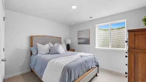 Bedroom - 17811 Greeley St, Gardner, KS 66030 photo 6 of 7
