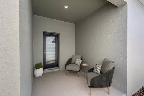Exterior - 1719 Columbus Path, Saint Cloud, FL 34771 photo 2 of 10
