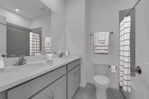 Bath - 1719 Columbus Path, Saint Cloud, FL 34771 photo 1 of 5