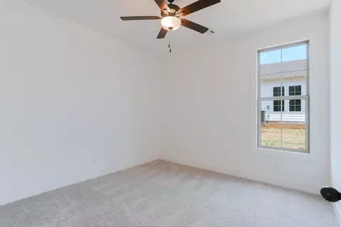 1004 Crossing Ct E, Valley, AL 36854 photo 13