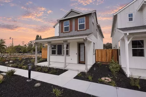 Exterior - 141 Amanda Way, Windsor, CA 95492 photo 2 of 9