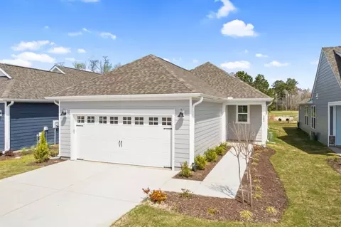 1111 Arrowglass Ct, Leland, NC 28479