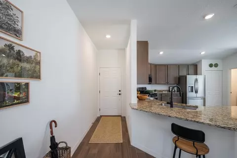 Entry Way - 1012 Bergamot Dr, Bartow, FL 33830 photo 1 of 4