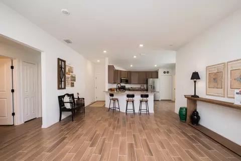 Entry Way - 1012 Bergamot Dr, Bartow, FL 33830 photo 2 of 4