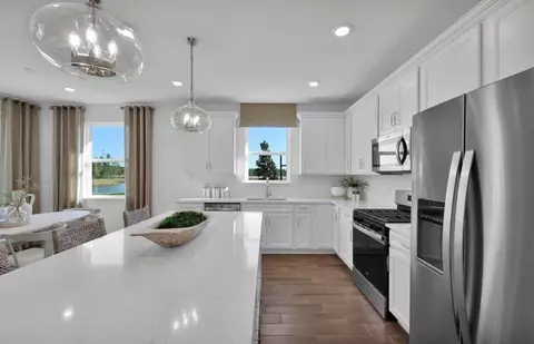 Kitchen - 205 Cedar Preserve Ln, Saint Augustine, FL 32095 photo 3 of 4