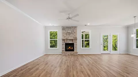 Living - 1779 Goodwin Dr, Hampton, GA 30228 photo 4 of 8