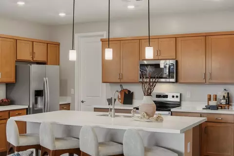 Kitchen - 23664 N 178th Ln, Surprise, AZ 85387 photo 5 of 23