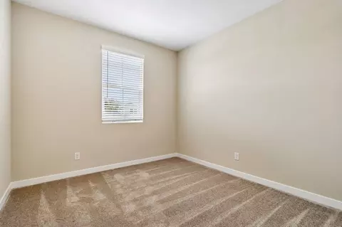 Bedroom - 23664 N 178th Ln, Surprise, AZ 85387 photo 6 of 29