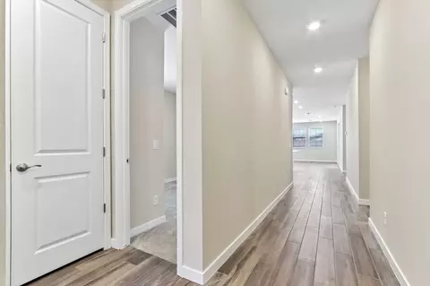 Entry Way - 23664 N 178th Ln, Surprise, AZ 85387 photo 1 of 9