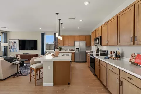 Kitchen - 23664 N 178th Ln, Surprise, AZ 85387 photo 10 of 23