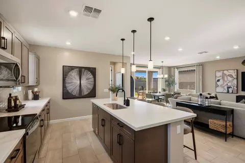 Kitchen - 23664 N 178th Ln, Surprise, AZ 85387 photo 19 of 23