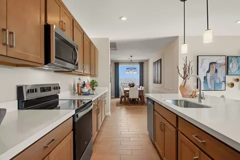 Kitchen - 23664 N 178th Ln, Surprise, AZ 85387 photo 12 of 23