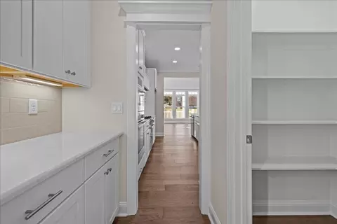 Entry Way - 2245 Wake Forest St, Virginia Beach, VA 23451 photo 3 of 15