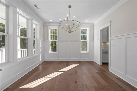 Dining - 2245 Wake Forest St, Virginia Beach, VA 23451 photo 1 of 2