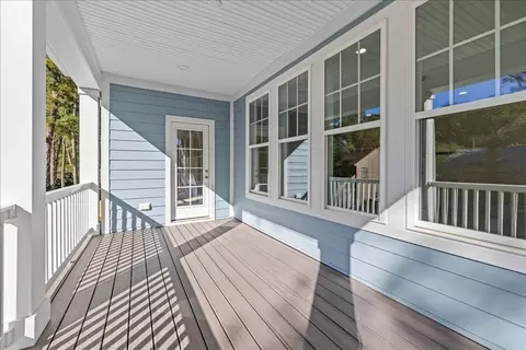 Exterior - 2245 Wake Forest St, Virginia Beach, VA 23451 photo 3 of 5