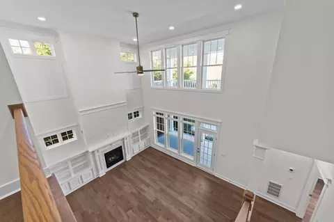 Living - 2245 Wake Forest St, Virginia Beach, VA 23451 photo 9 of 9