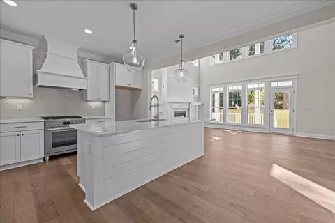 Kitchen - 2245 Wake Forest St, Virginia Beach, VA 23451 photo 2 of 7