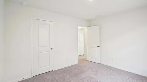 Bedroom - 504 Mcfadin Way, Taylor, TX 76574 photo 4 of 5
