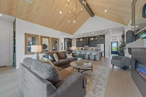 Living - 429 Canvasback Way, Waller, TX 77484 photo 2 of 2