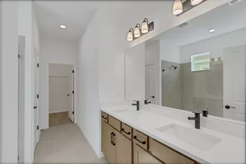 Entry Way - 8120 Sunny Point Trl, Parrish, FL 34219 photo 1 of 1