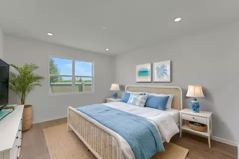 Bedroom - 8120 Sunny Point Trl, Parrish, FL 34219 photo 2 of 13