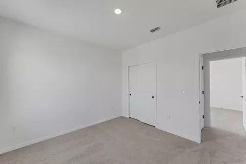 Bedroom - 8120 Sunny Point Trl, Parrish, FL 34219 photo 1 of 13