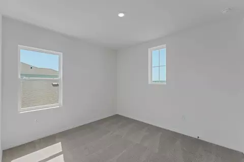 Bedroom - 8120 Sunny Point Trl, Parrish, FL 34219 photo 6 of 13