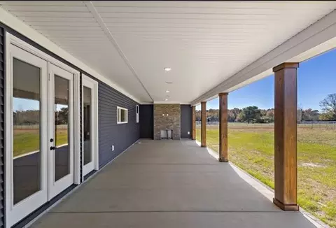 Exterior - 234 Hall Rd, Hampton, VA 23664 photo 3 of 12