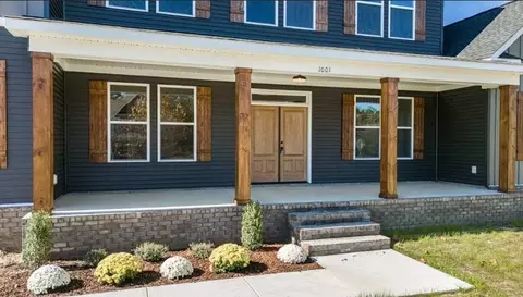 Exterior - 234 Hall Rd, Hampton, VA 23664 photo 4 of 12