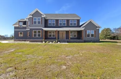 Exterior - 234 Hall Rd, Hampton, VA 23664 photo 5 of 12
