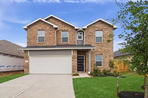 8015 Jasper Mdws, Angleton, TX 77515